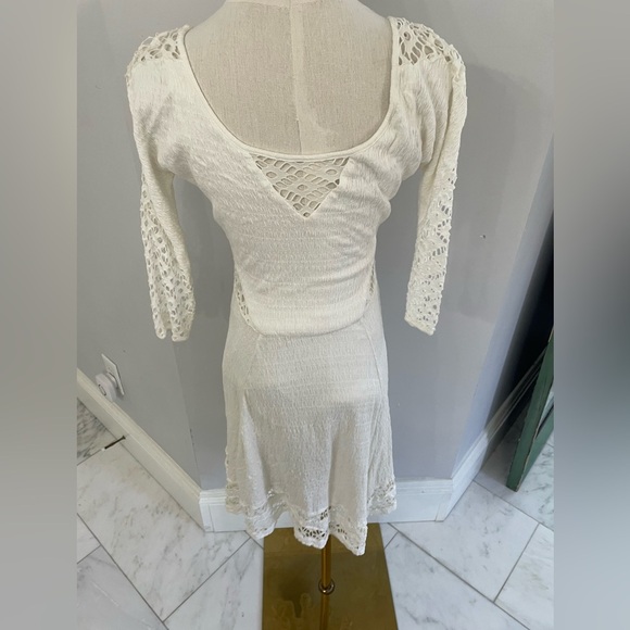 Free People, XS, women’s crochet and knit flared long sleeve boho mini dress EUC - Picture 3 of 11
